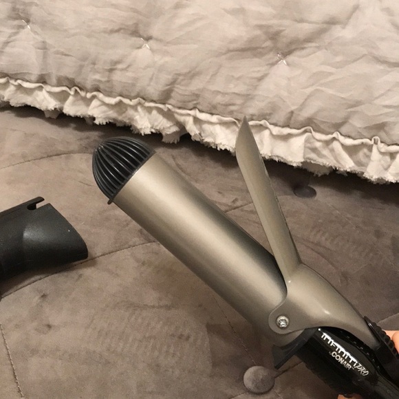 Curling Iron Infiniti Pro Ceramic Conair - Picture 5 of 8